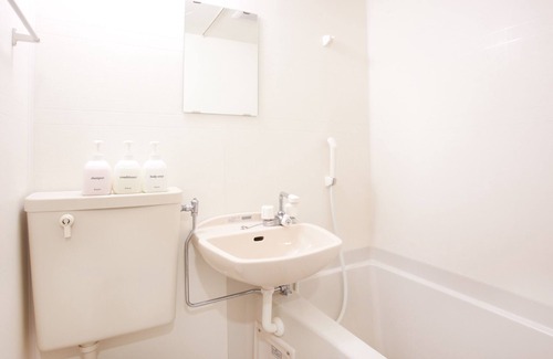 Hyakunincho Hotel | Plan Your Stay in Shinjuku: Family-Friendly Comfort Awaits