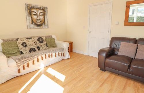 Cheshire West and Chester House | Pet-Friendly Retreat at 2 Organsdale Cottages, 4-Star Stay
