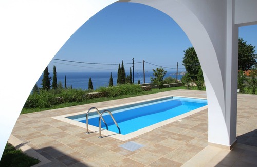 Vlachata Villa | Cozy Villa with Private Pool at Erofili Villas - 9.4/10 Rated