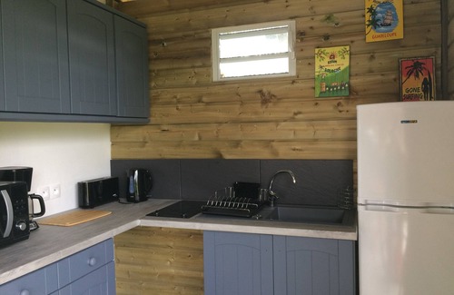 Sainte-Anne Cottage | Discover Studio Steps from Helleux Beach with Spa Access