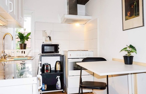 Monsteras House | 2 person holiday home in MÖNSTERÅS
