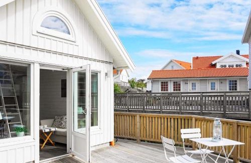 Ronnang House | Cozy Holiday Home for Two in R nn ng - Family Friendly