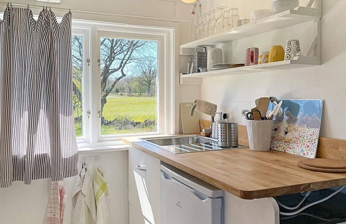 Brosarp House | Cozy Holiday Home for Two in Beautiful Brösarp