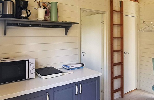 Tofta House | Cozy Holiday Home for Two in Scenic Rockneby