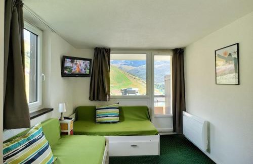 Reberty Apartment | Cozy Appartement Les Menuires for Families, 4 Guests