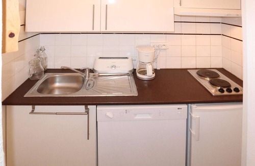 Les Orres Apartment | Cozy 2-Bedroom Suite for Families with Great Amenities