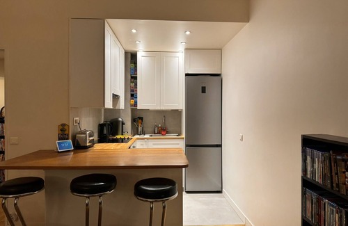 La Varenne Saint-Hilaire Apartment | Comfortable 2-Room Retreat Just 25 Minutes from Paris