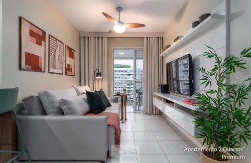 Camorim House | Modern 4-Star Retreat with Balcony Near RioCentro