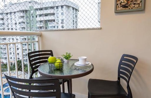 Camorim House | Modern 4-Star Retreat with Balcony Near RioCentro