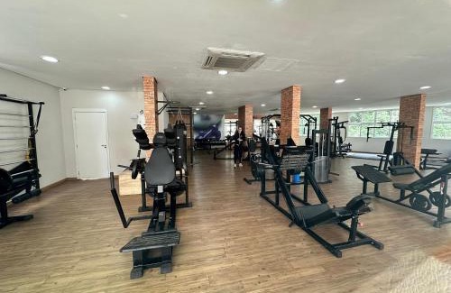 Marape House | 2 quartos em Condomínio Resort - Piscinas até com toboagua, academia, playground, quadra de tenis, quadra poliesportiva, bocha e o que mais imaginar