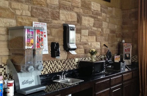 Fort Worth Hotel | Comfortable Stay at Scottish Inns Fort Worth with Kitchenette