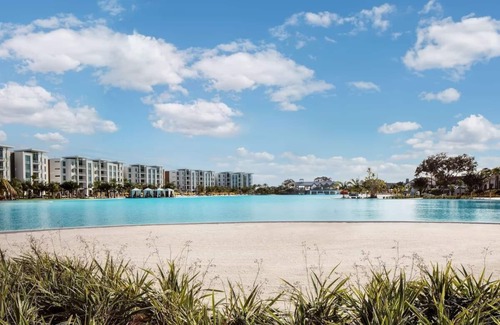 Florida Central Atlantic Coast House | Relaxing Units with Pool View Near Museum of Illusions Orlando