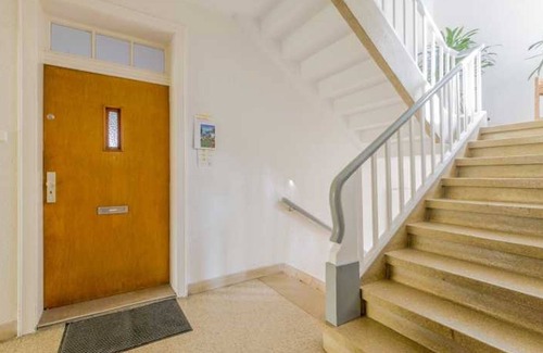 Sudstadt-Bult Apartment | Comfortable 2 Room Apartment with WiFi and Kitchen Access