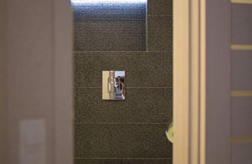 Svitlogirske Apartment | Central Poltava: Pet-Friendly 2 Room Apartment, Rated 9.8