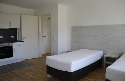 Kelheim Apartment | Two-Bedroom Apartment with Spa Amenities in Regensburg