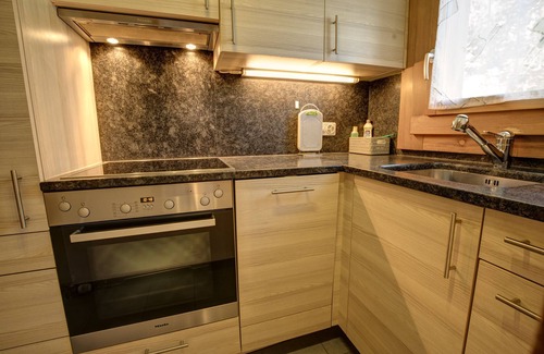 Silvaplana Apartment | Exceptional 2-Room Flat with Lake View and Spa Amenities