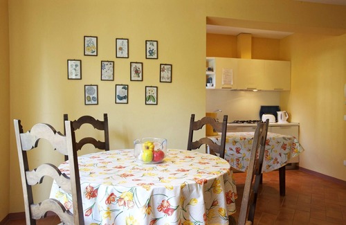 Intra House | Relaxing 2-Room House with Terrace and Garden Getaway