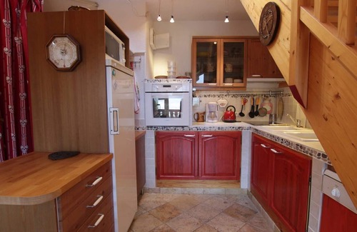 Forville Apartment | Cozy Apartment Briançon: Ideal for Families with Spa Access