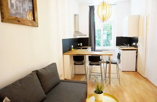 Prenzlauer Berg Apartment | Stylish One Bedroom Apartment in Vibrant Prenzlauer Berg