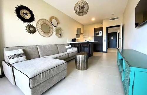 Algajola Apartment | Oceanfront Residence Dolce Paese: Family-Friendly Retreat