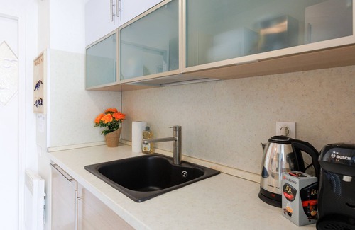 Antibes Apartment | Idyllic 2-Room Apartment with Pool, Steps from the Beach