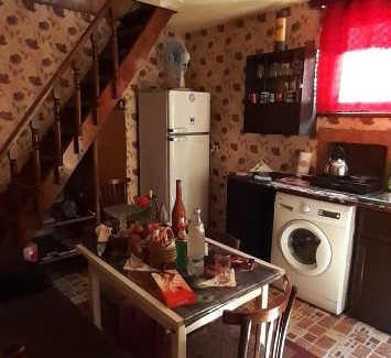 Avlabari House | Pet Friendly Getaway at 2 Santeli Turn Guest House