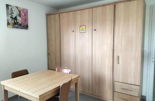 La Guyonniere Apartment | Family-Friendly Retreat with 2 Bedrooms and Child Amenities