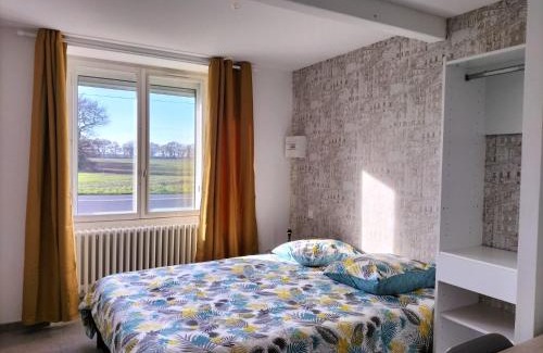 La Guyonniere Apartment | Family-Friendly Retreat with 2 Bedrooms and Child Amenities