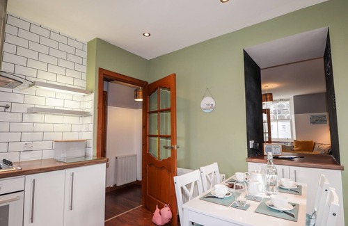 Portsoy Cottage | Pet-Friendly Cottage at 2 Seafield Place in Portsoy