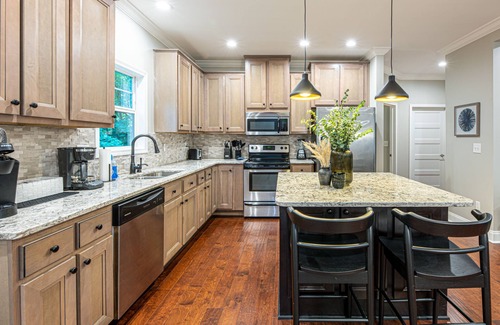 Ashley Oaks House | Ideal Retreat: 2 Secluded Homes with Hot Tubs for Fun