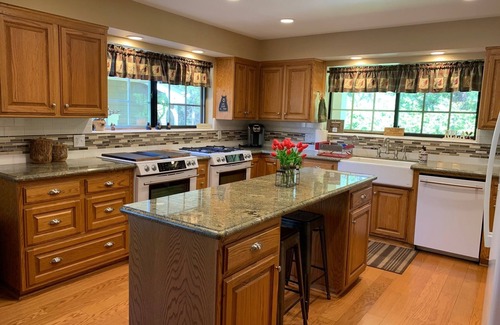 Twain Harte House | Exclusive Executive Retreat: 2 Private Houses with Pool