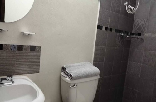 Downtown Queretaro Apartment | Cozy Rooms with Kitchen and Private Bathrooms Await You