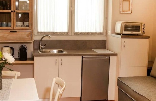 Pangrati Apartment | Comfortable 2-Space Apartment with Balcony in Pangrati