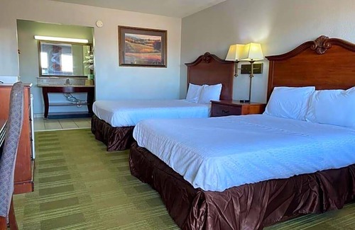 Lampasas Hotel | Budget-Friendly Escape at Country Inn Lampasas Hotel