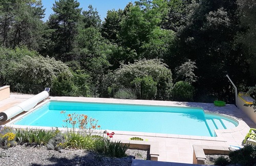 Sarlat-la-Caneda Cottage | Tranquil Gite Steps from Historic Center with Pool & Spa