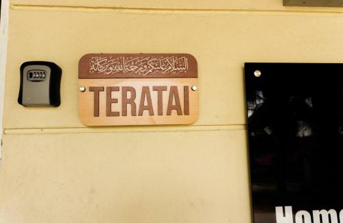 Labu House | Family-Friendly 2 Storey Homestay with Pool Near KLIA