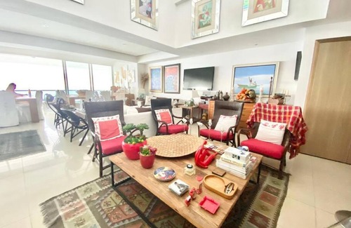 Villas Del Mar Apartment | Elegant 2-Story Penthouse at Marbella Beachfront