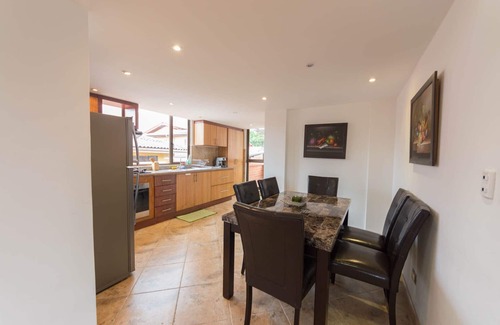 Cuenca Condo | Exceptional Metropolitan City View Condo with Spa & Breakfast