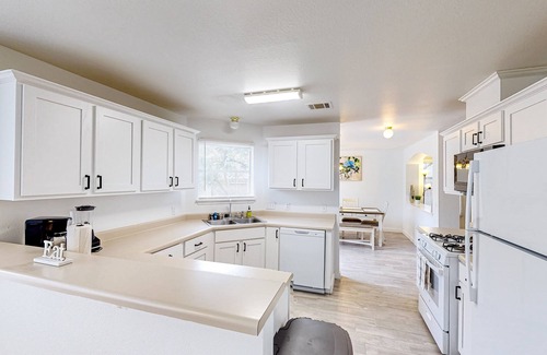 Buda House | Inviting 2-Story Home with Private Pool & Cozy Fireplace