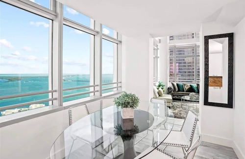 Brickell Condo | Indulge in the 2-Story Penthouse at Brickell Miami