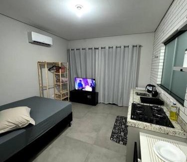 Londrina Apartment | Cozy Studio Near Uel and Catuai with Pet Friendly Perks
