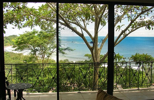Dominicalito Villa | Elegant Ocean View Villa with Private Pool Near the Beach