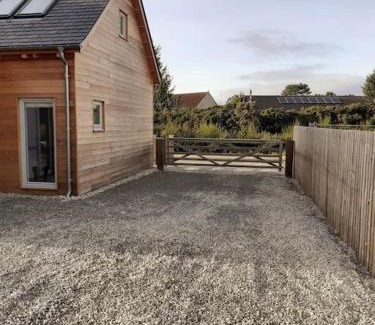Findhorn House | 2 Sylvan Heath - The Boatshed