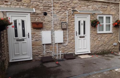 Shepton Mallet Apartment | Family-Friendly Stay at The Maltings Apartments - 8.2/10 Rated