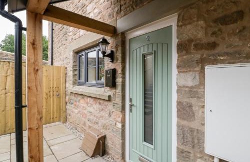 Cinderford House | Discover The Old School: Family-Friendly 4-Star Retreat