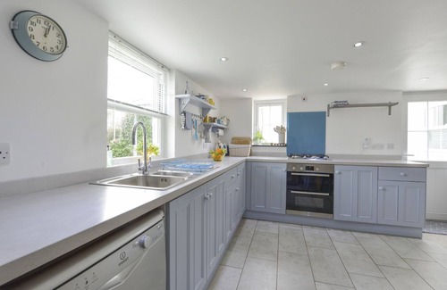 Manaccan Cottage | Delightful 2 Trerise Cottage: Pet-Friendly Retreat in Manaccan