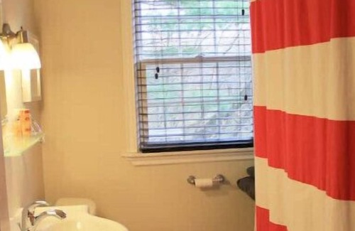 Fredericton Apartment | Family-Friendly 2 Unit Duplex with Breakfast Included