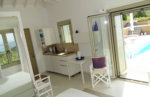 Skiathos Villa | Stunning Villas with Private Pool and Ocean View Awaits You