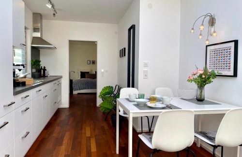 Neu-Ulm Apartment | Exceptional 2-Zi. Apartment Near Friedrichsau & Messe