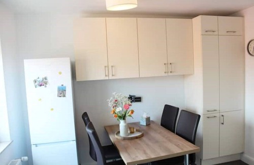 Himmelpforten Apartment | Modern 2-Bedroom Apartment with Pool and Family Amenities